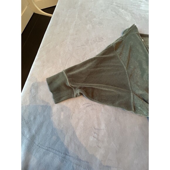 Nike Women's Sportswear Over-Oversized Boatneck Terry Crop Top Green size Small - Picture 3 of 4